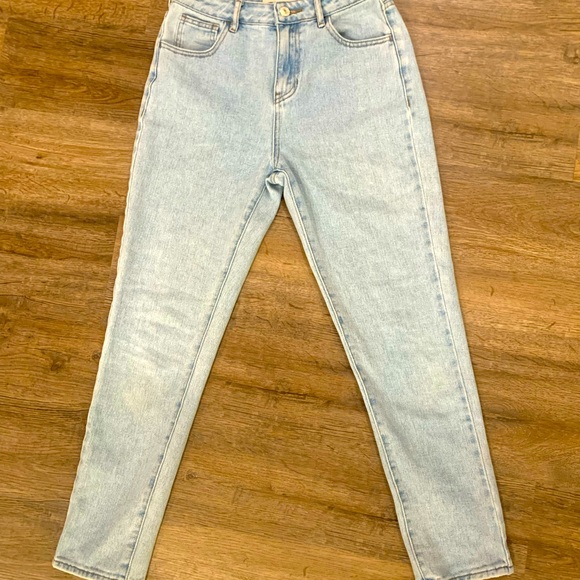 PacSun Mom Jeans size 24 Barely worn - Picture 3 of 4